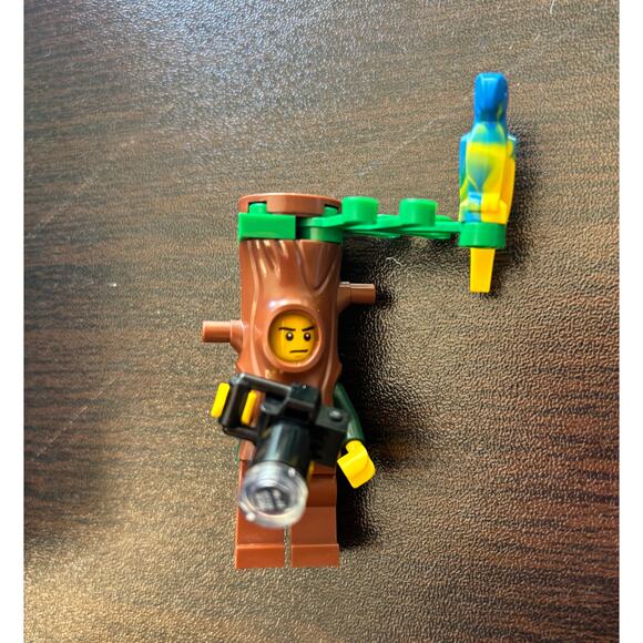 Lego Minifigure Tree Costume 60267 - Picture 1 of 2